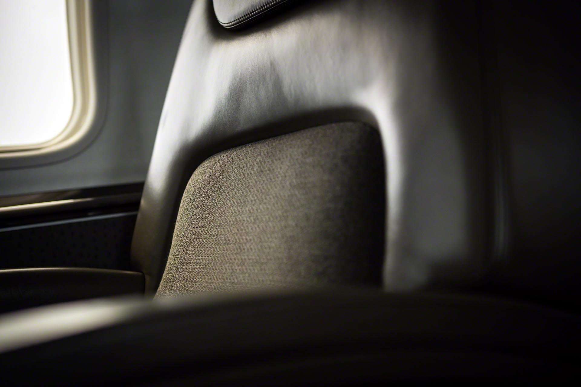 Leather Seats - Challenger 350 LXi Thunderbird