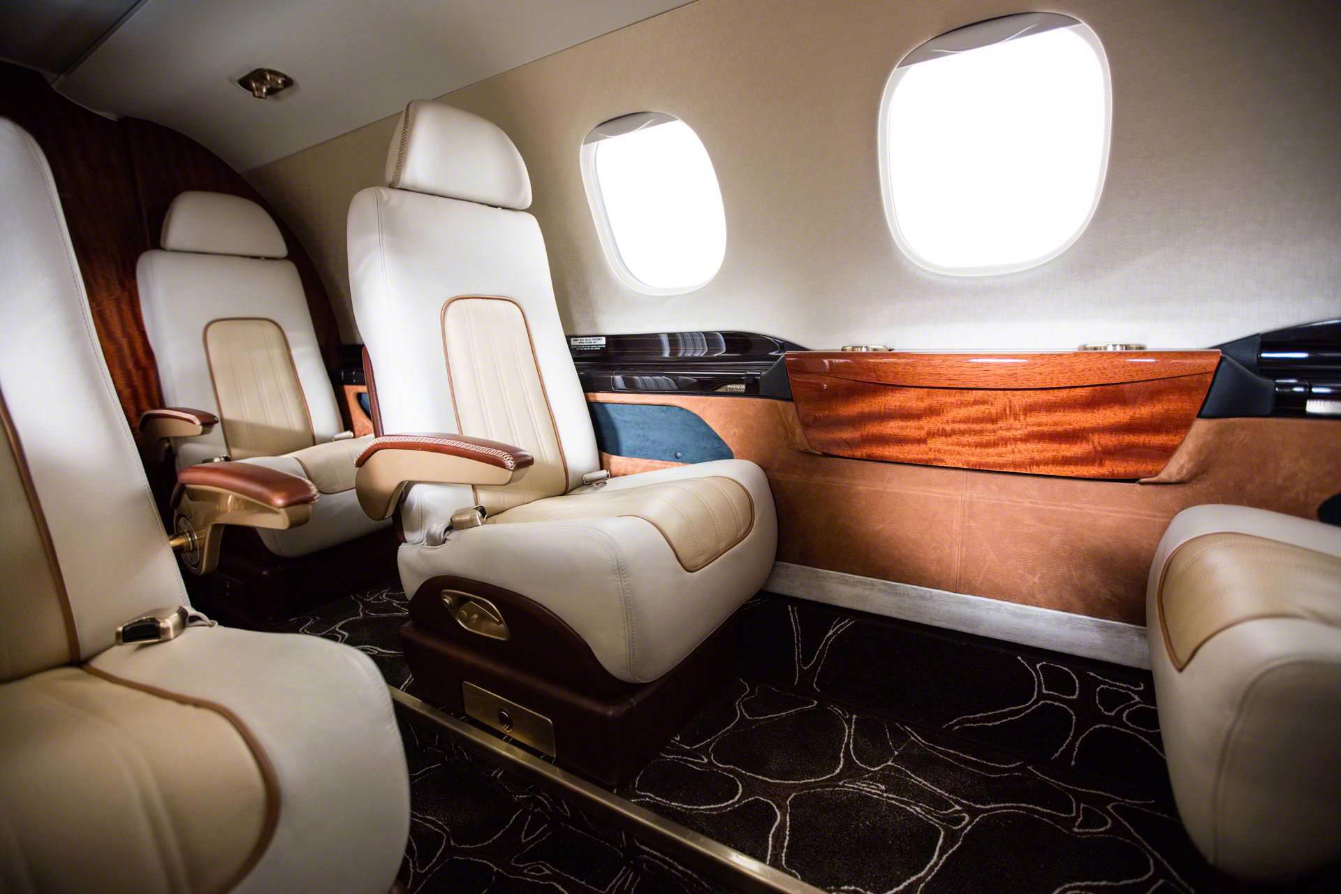 Complementary Textures - Phenom 300 LXi Maverick