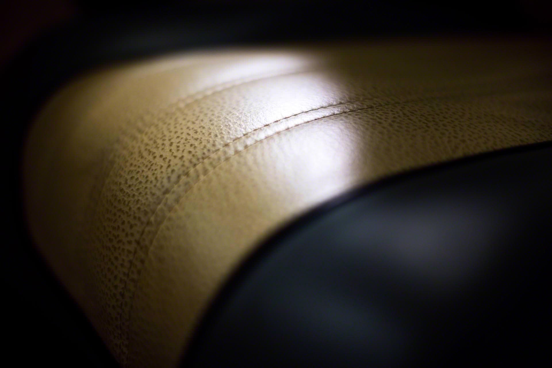 Detailed View of Leather Seats - Phenom 300 LXi Essex