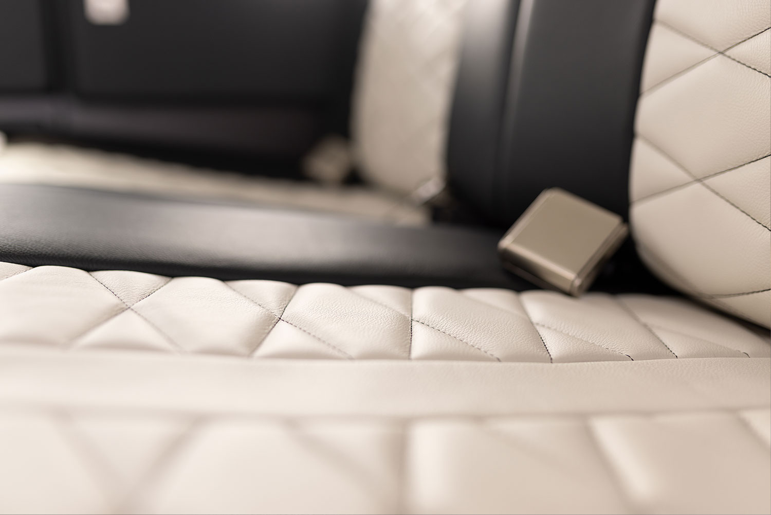 S-76 Bacalar Interior